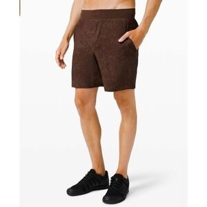 Lululemon Mens T.H.E. Short 7 Linerless Gravel Dust Brown Earth Sz S Athletic